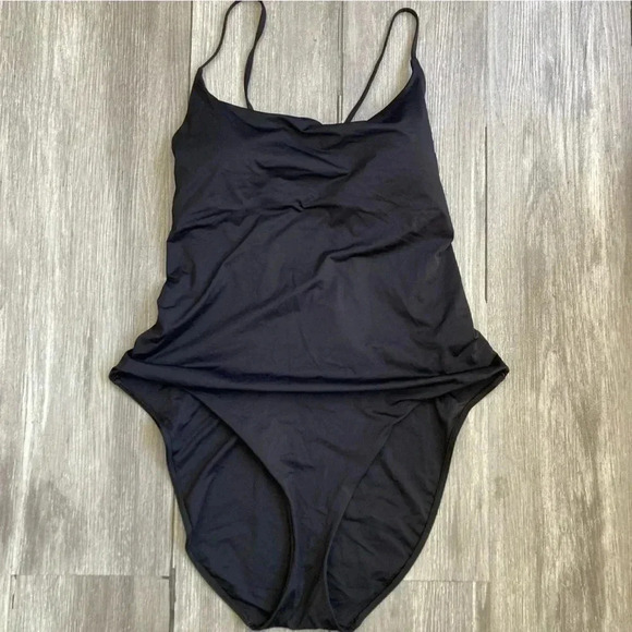 NWOT Everlane The String One-Piece ReNew Swimsuit In Black Minimalist XXL - Picture 4 of 10